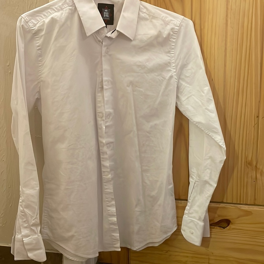TM Exposure size small white button down shirt.